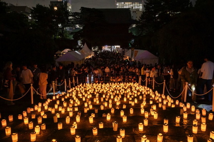 One Million Candlelight Night