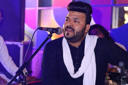 Azhar ki Mehfil