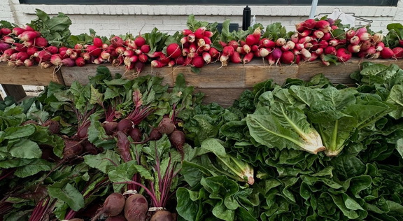 Birdsong Farmers Market