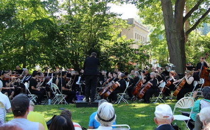 Summer Concert Ballard (Hiram M. Chittenden) Locks