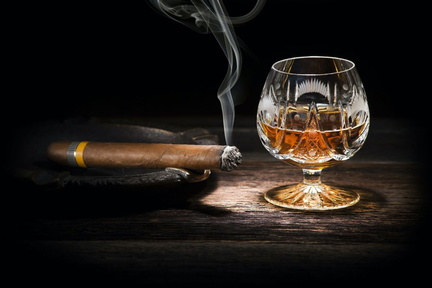 Smoke &amp; Sip A French Cognac and Cigar Pairing Affair