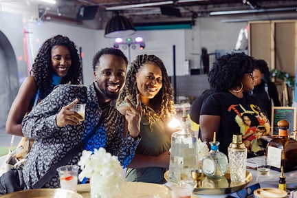 V.I.B.E.S. The Indoor Market Experience