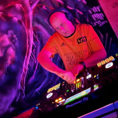 Martin Dear - DJ