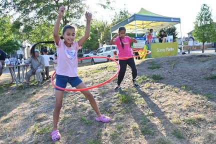 park-play-west-newton-community-hula-hoop-resized
