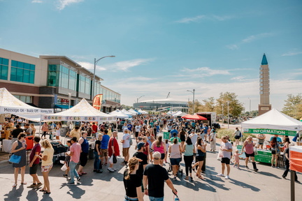 Sunday Market at Aksarben Village