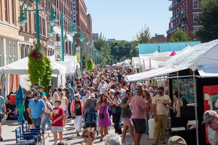 Hinsdale’s Fourth for All: Family Festival & Art Fair