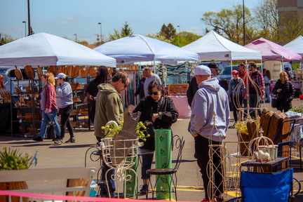 The Farmer & Artisan Market