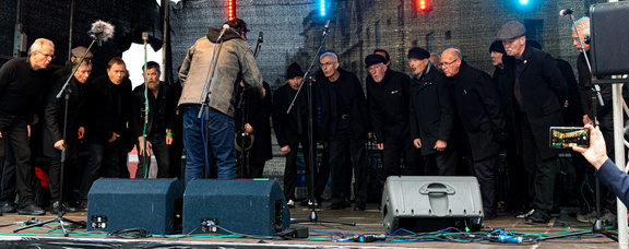 MAN CHOIR