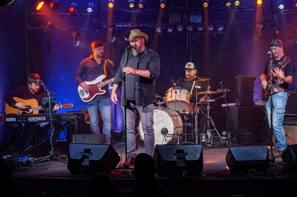 The Chris Stapleton Experience: A Tribute to Chris Stapleton