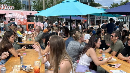 Seaport Summer Market