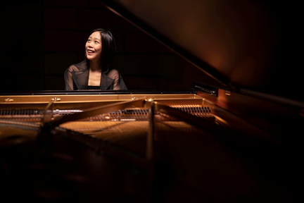 Yeol Eum Son
