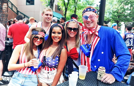 4th of July Red White and Brew Bar Crawl Party