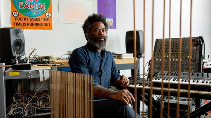 LOW END Robert Aiki Aubrey Lowe