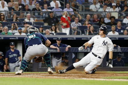 New York Yankees vs. Seattle Mariners