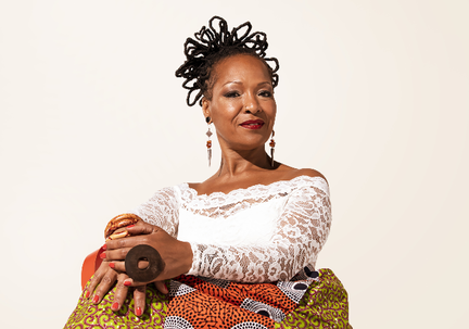 Lisa Simone
