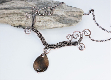 Annette Teaching Beginning Wire wrap Pendant