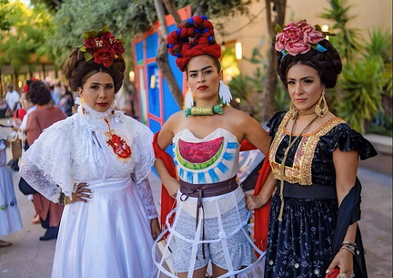 Fiesta en la Casa Azul