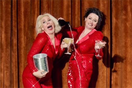 Scummy Mummies Hot Mess