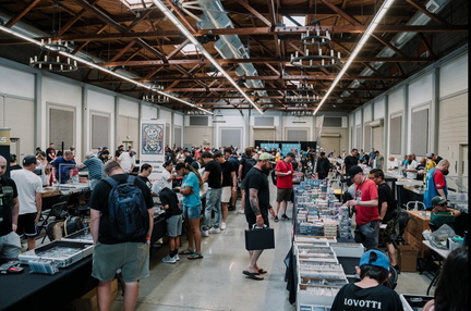sacramento card show