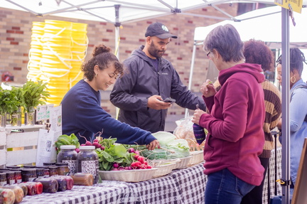 61st Street Farmers Market