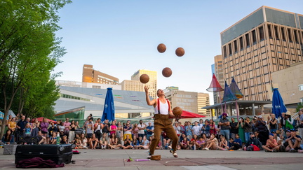 Edmonton International Street Performers Festival