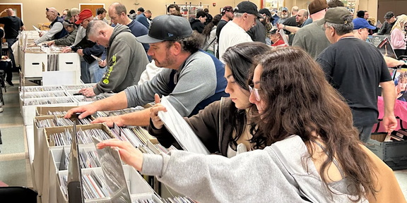 Big Vinyl Sale! The Buffalo Record Riot