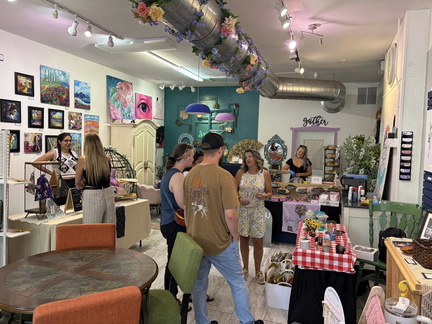 Saturday Vendor Markets - EverydayGirlAdventures
