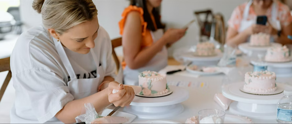 ATX Cake &amp; Tea Party Jellycat Cake Decorating Class