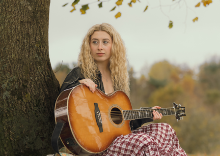 Niamh-Morris-King-tuts-summer-nights-king-tuts-wah-wah-hut-gigs-in-scotland-medium
