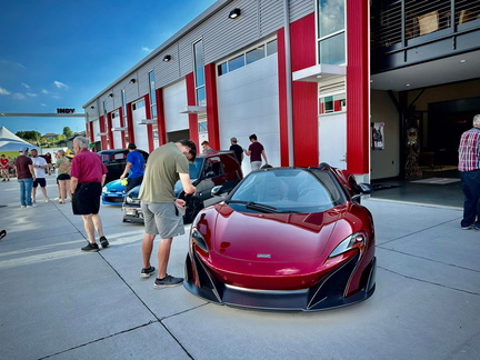 DA Season Car Show