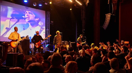 Oas-is- Tribute to Oasis
