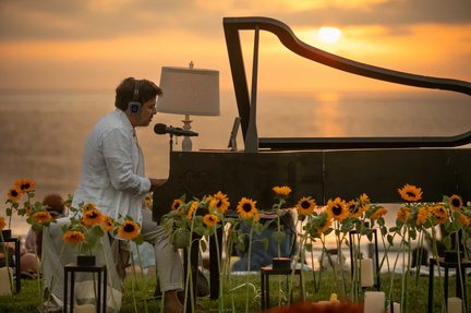 MindTravel Live-to-Headphones Silent Piano Concert