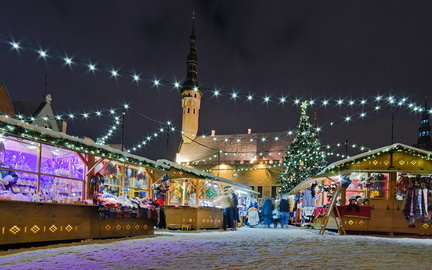 tallinn-christmas-market-1440x900