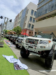 Bumper to Bumper Carshow x Off-Road Show