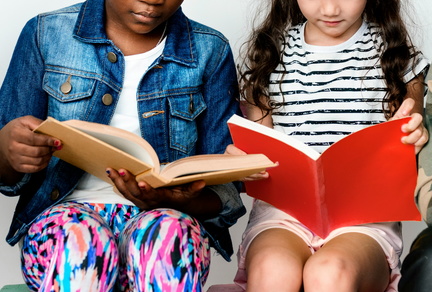 girls reading book 31