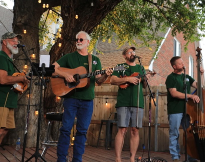 Blutic String Band