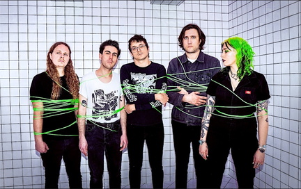Frankie and the Witch Fingers