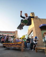 Skate the Plaza