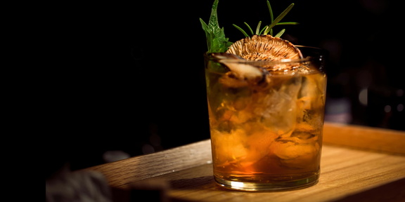 Cocktail-Crafting_Bleau-Summer-Series-by-Fontainebleau