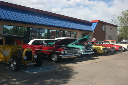 Hot August Cruise Nights