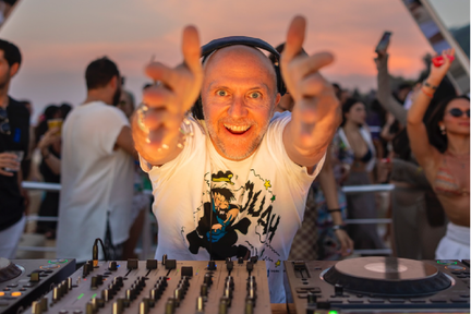 LEE BURRIDGE
