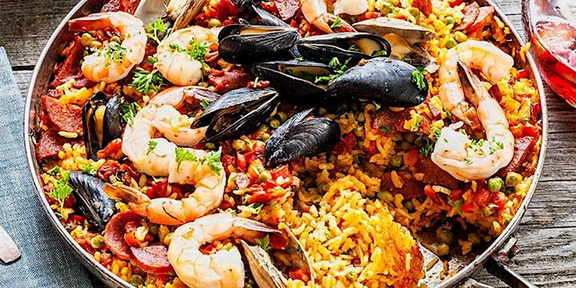 Spanish Paella: Cooking Class