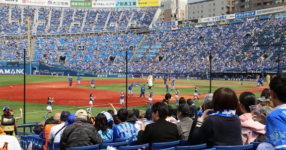 Yokohama DeNA Baystars vs Tokyo Yakult Swallows