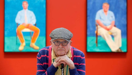1140-david-hockney-with-paintings
