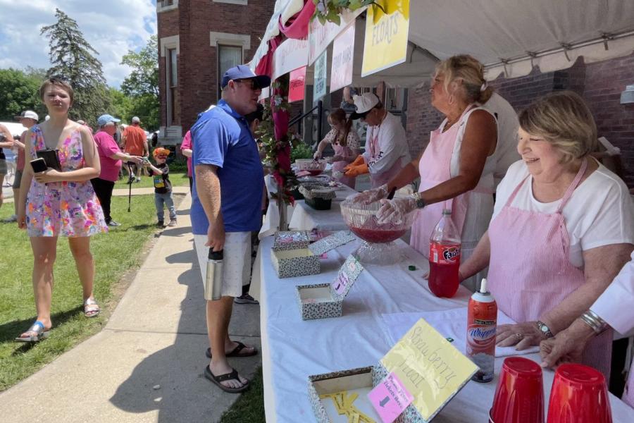 Image for Vaile Strawberry Festival