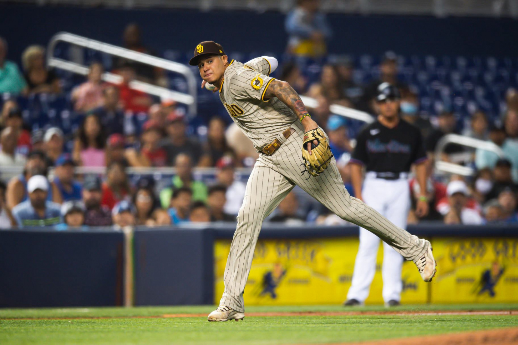Image for San Diego Padres v Los Angeles Dodgers - Suites